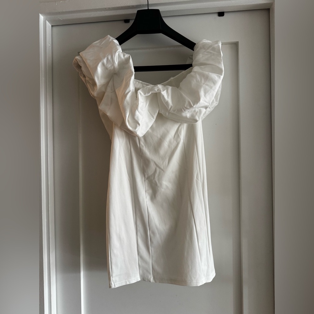 Off Shoulder Puff Chest Dress